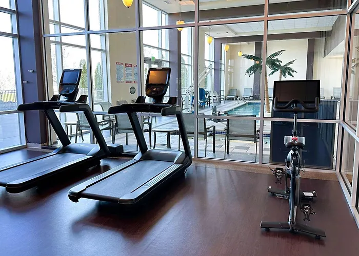 Doubletree By Hilton Bay City - Riverfront