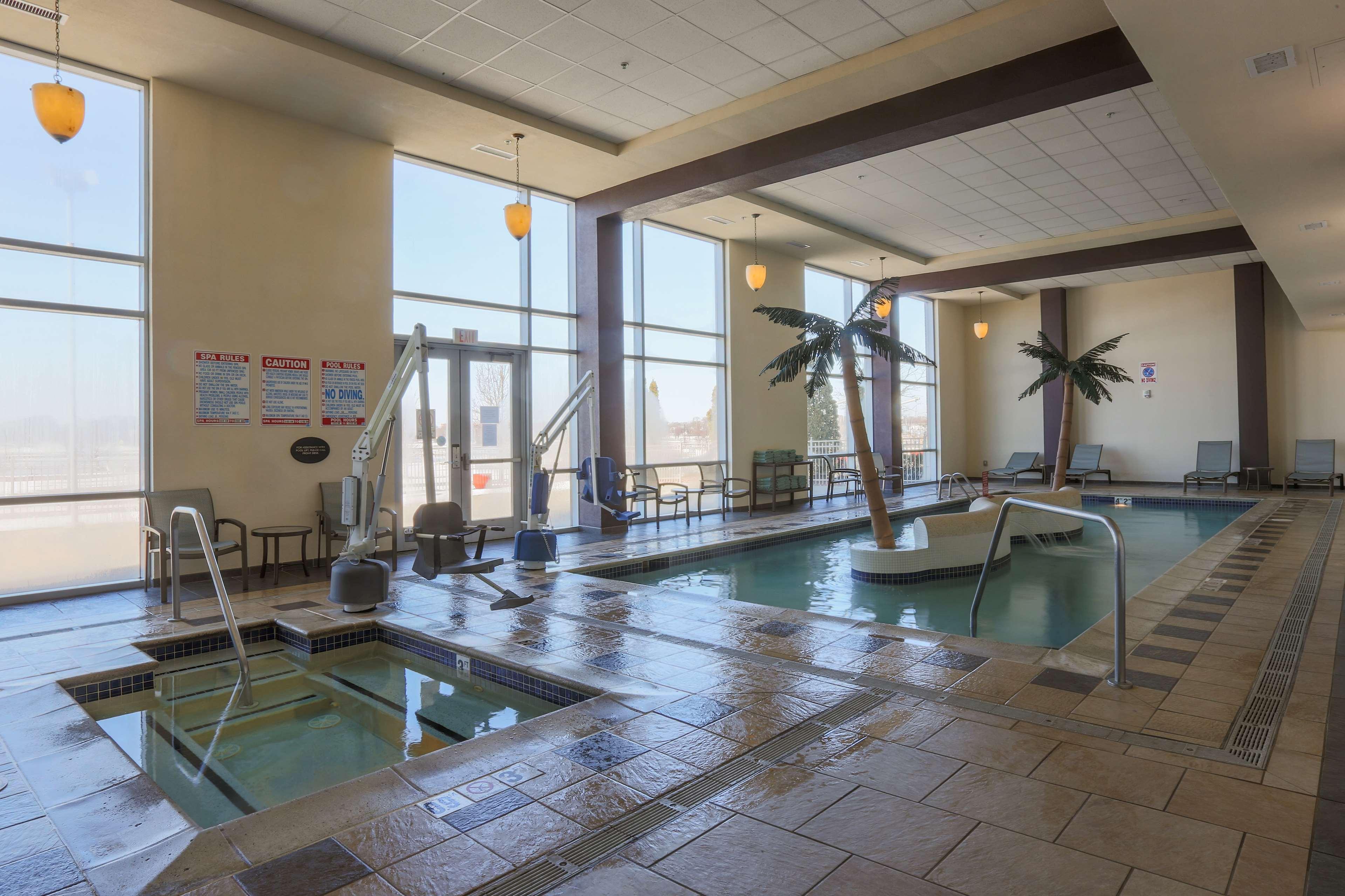 Hotel Doubletree By Hilton Bay - Riverfront