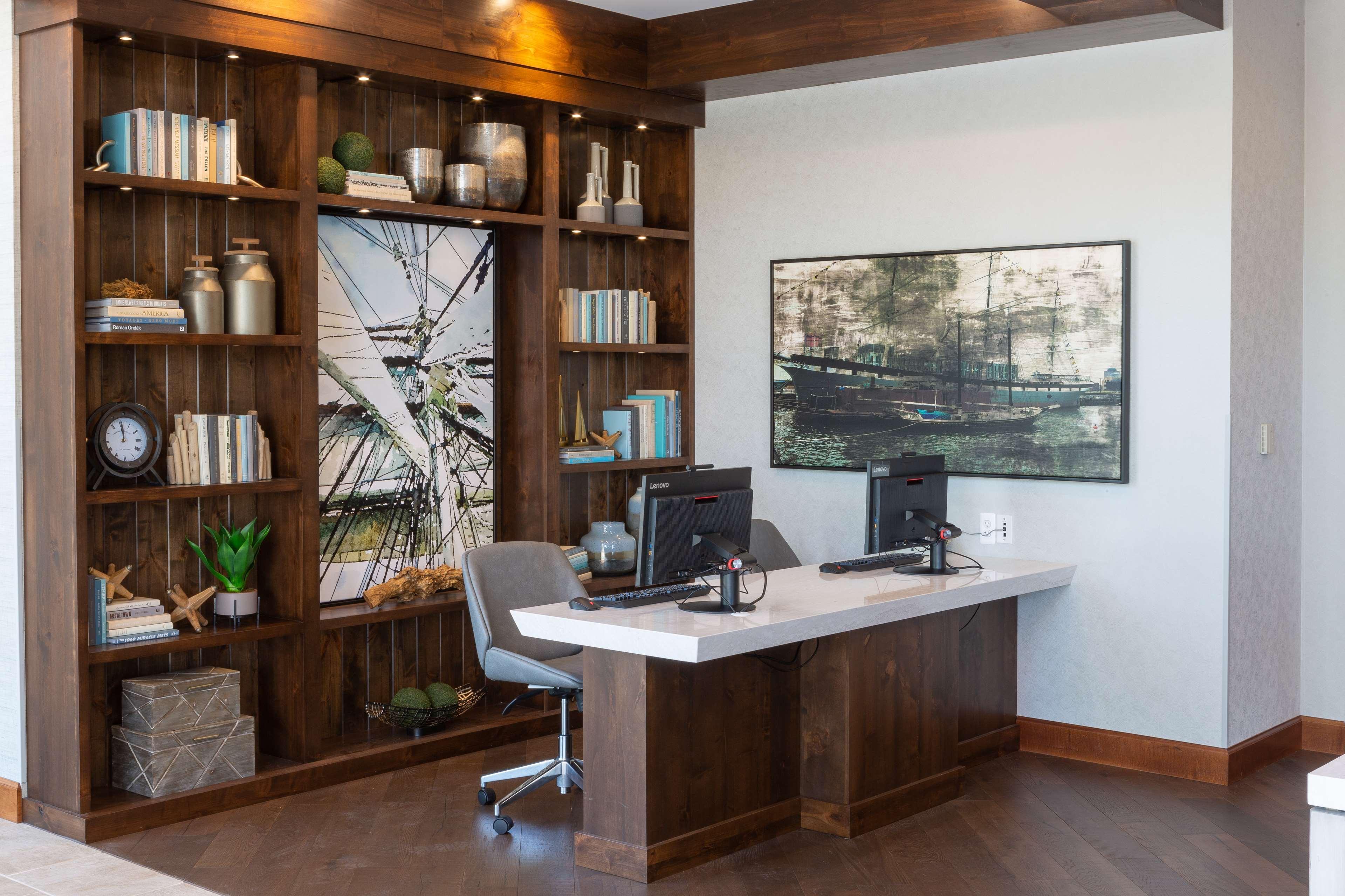 Hotel Doubletree By Hilton Bay - Riverfront
