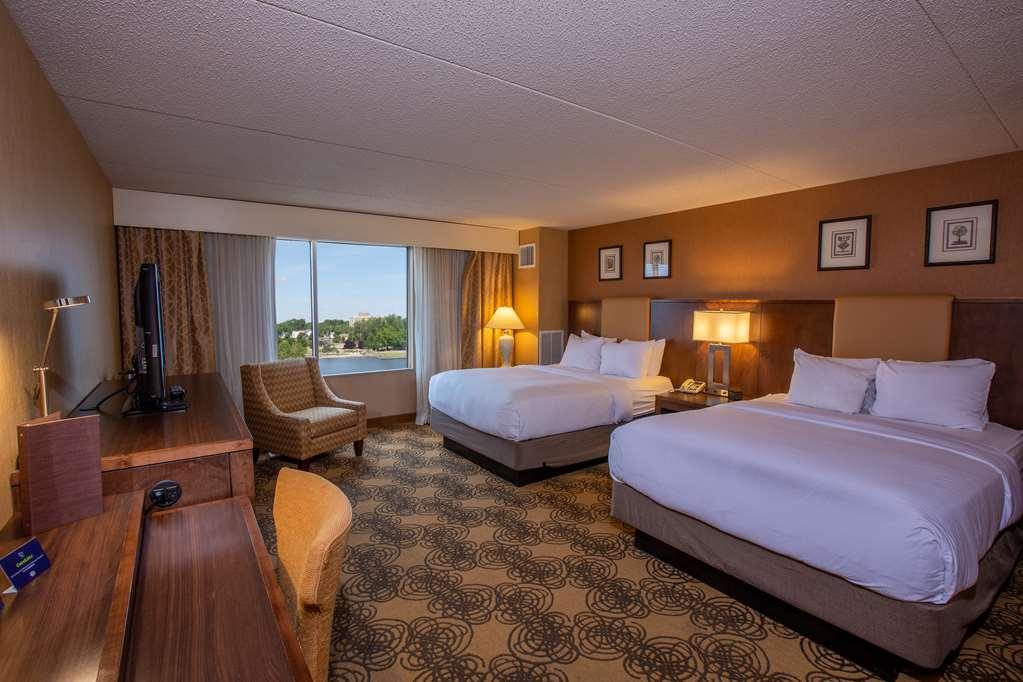 Hotel Doubletree By Hilton Bay - Riverfront