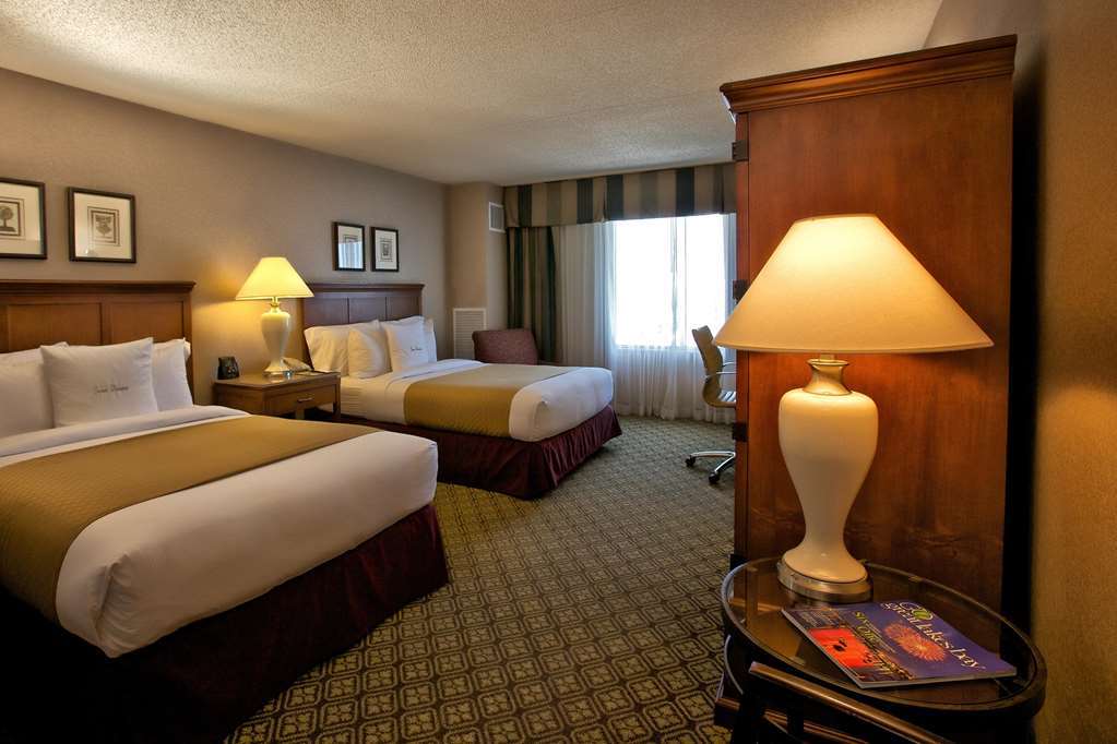 Doubletree By Hilton Bay - Riverfront Hotel 4*