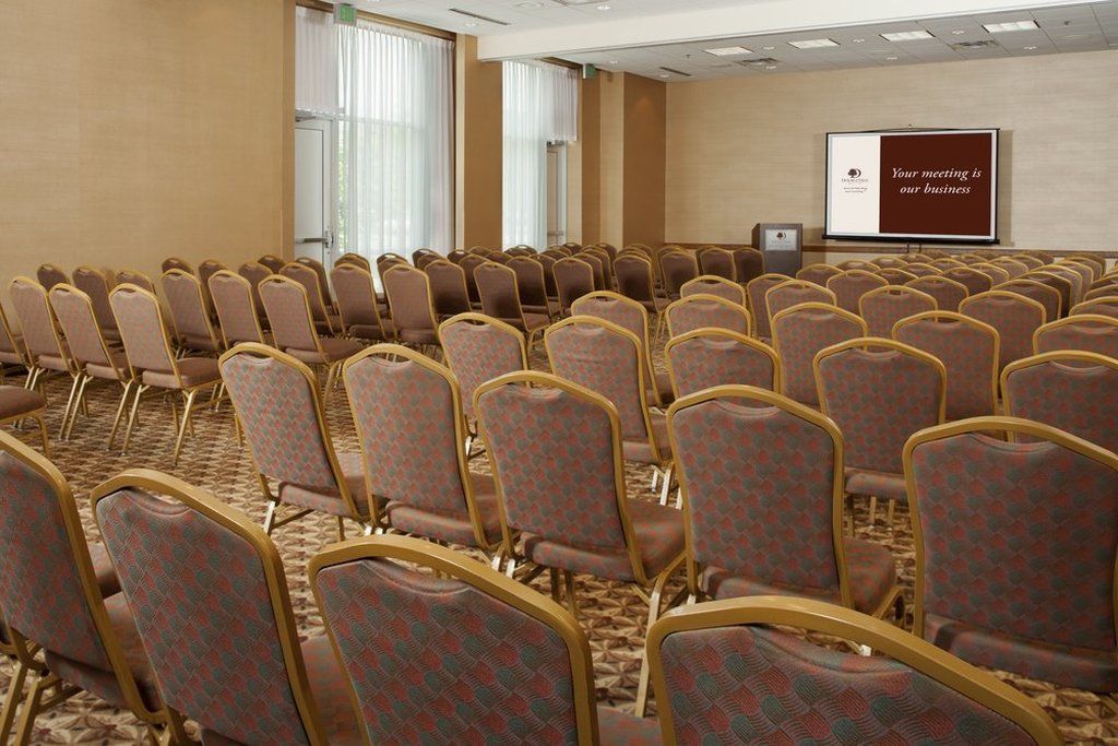 Doubletree By Hilton Bay - Riverfront 4*